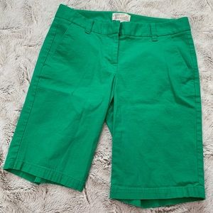 J. CREW GREEN BERMUDA SHORTS 10” INSEAM SZ 00